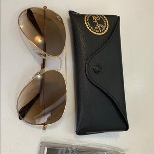 Ray ban aviator sunglasses